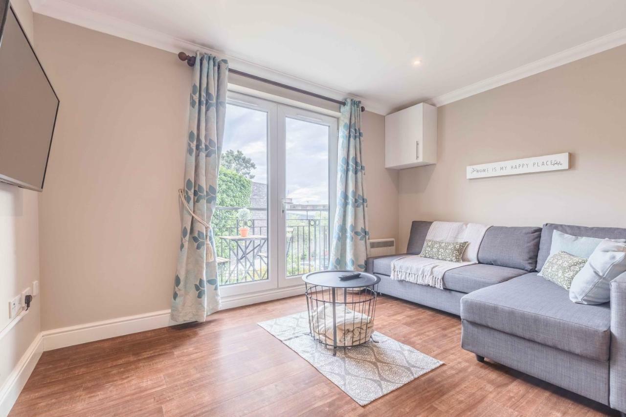 Modern Apartment Within Short Walk Of The Castle, High Street And Long Walk - Free Parking Виндзор Экстерьер фото